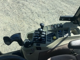 2014 John Deere 4044R Image 9