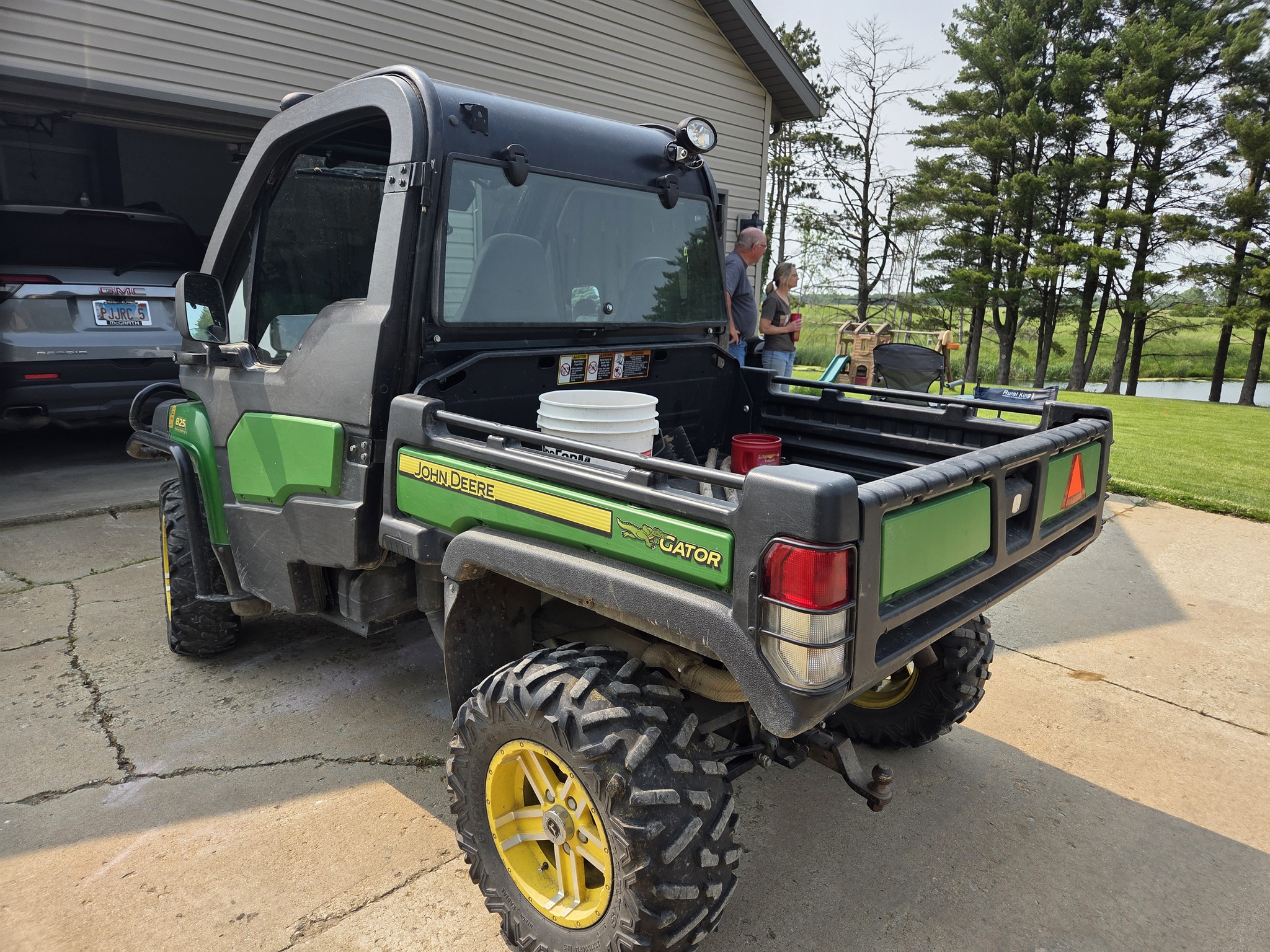  2015 John Deere XUV 825I GREEN at Heritage Tractor in Lacon, IL