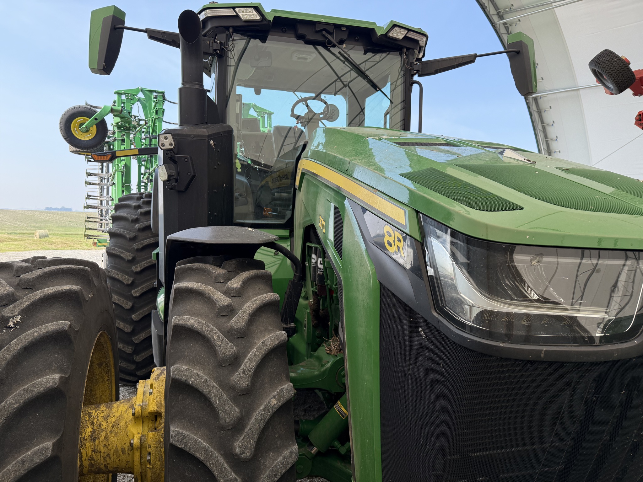 2020 John Deere 8R 370 Image 6