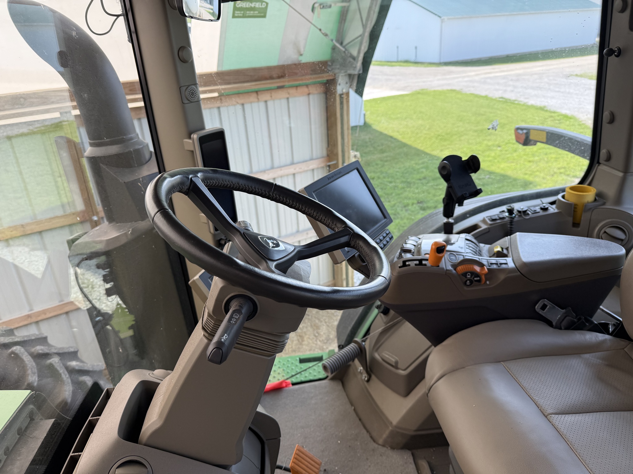 2020 John Deere 8R 370 Image 10