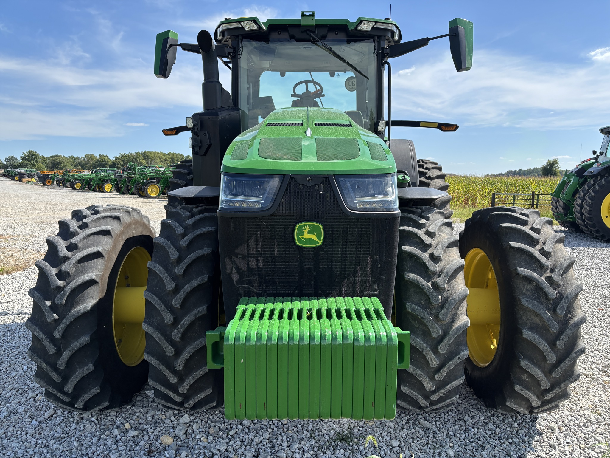 2020 John Deere 8R 370 Image 2