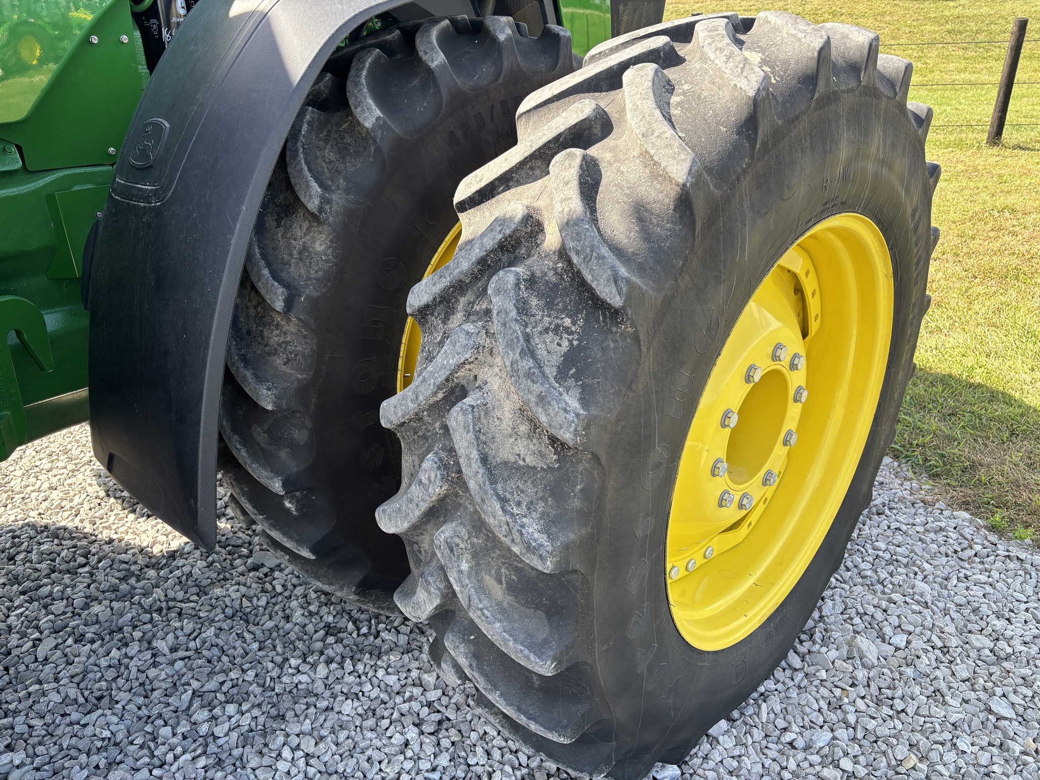 2020 John Deere 8R 370 Image 24