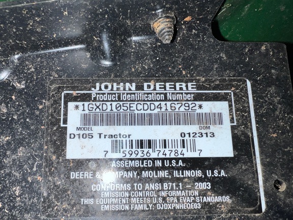 Photo of 2013 John Deere D105