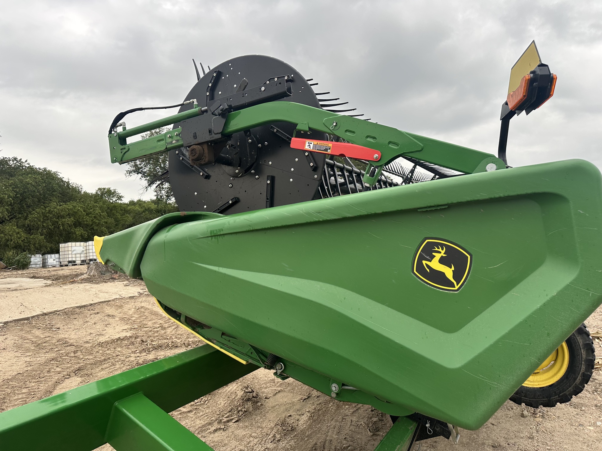 2022 John Deere HD35F Image 3