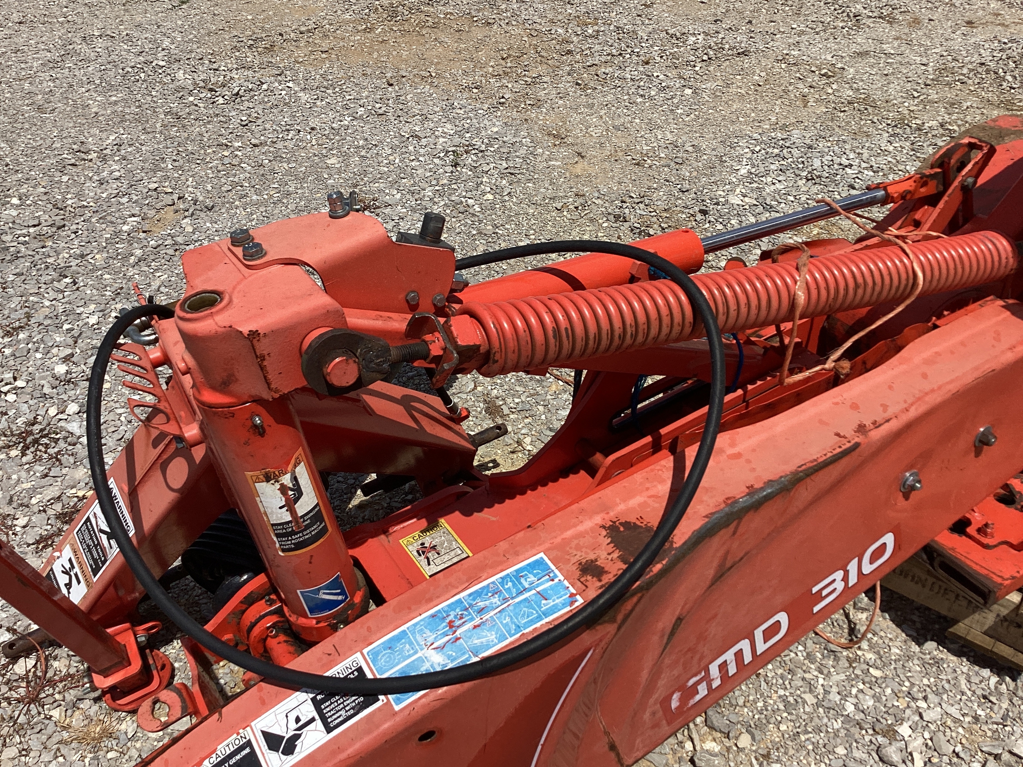 2015 Kuhn GMD310HD Image 21