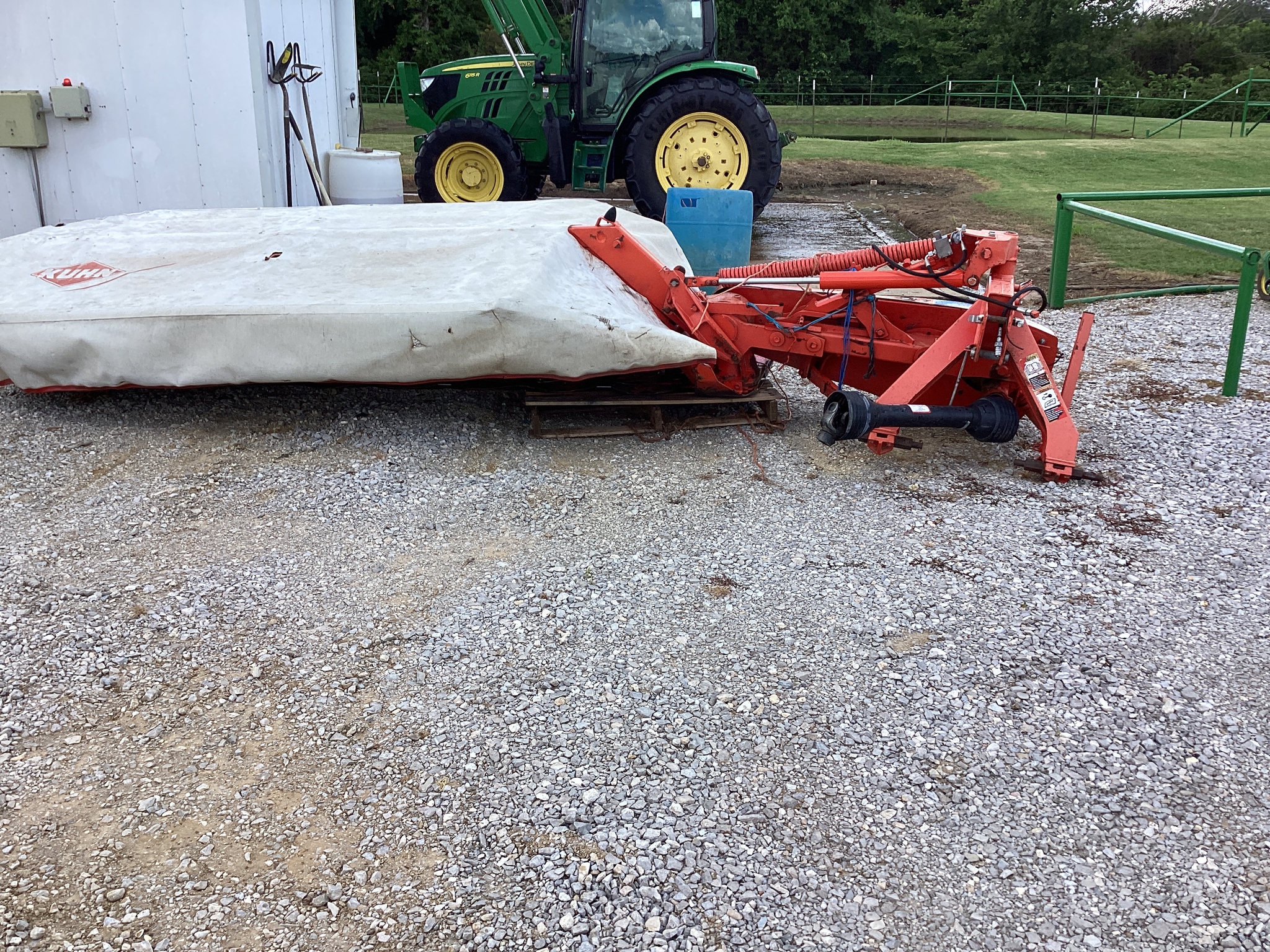2015 Kuhn GMD310HD Image 1