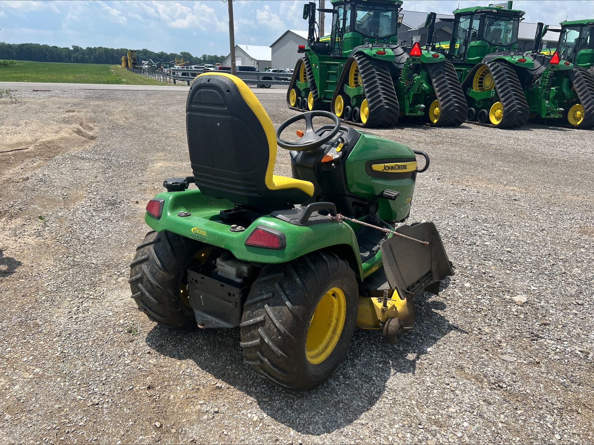 2011 John Deere X540 Image 6