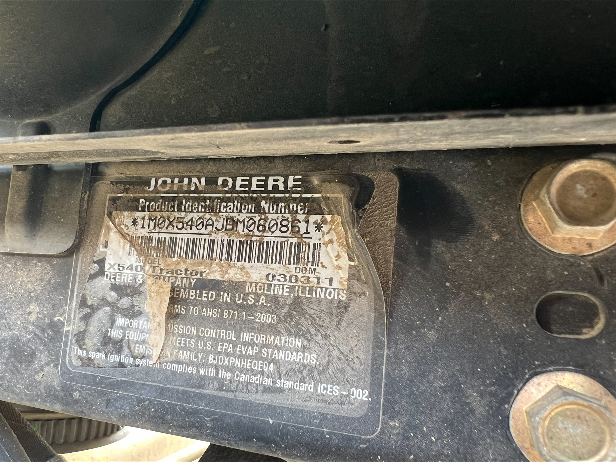 2011 John Deere X540 Image 14
