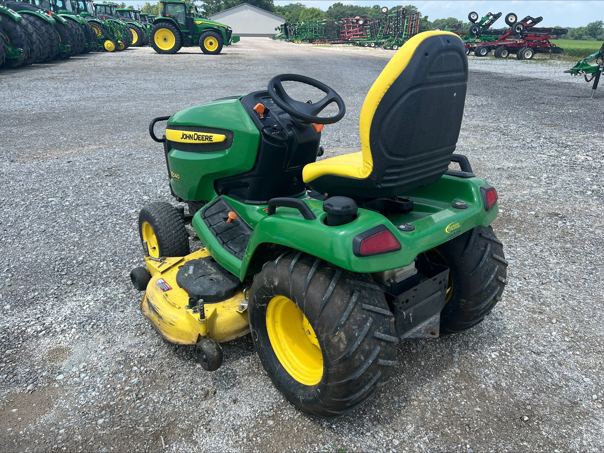 2011 John Deere X540 Image 4