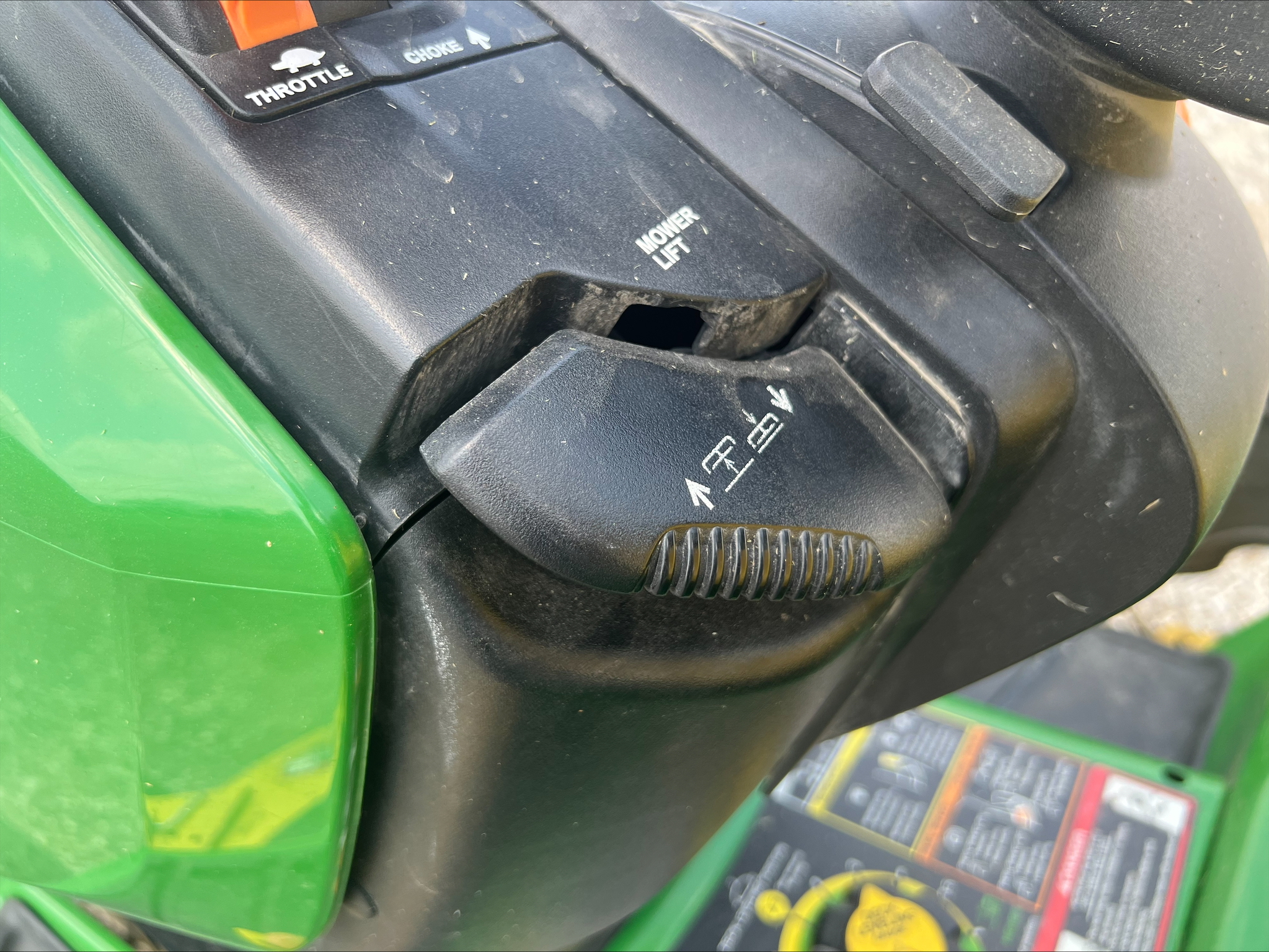 2011 John Deere X540 Image 11