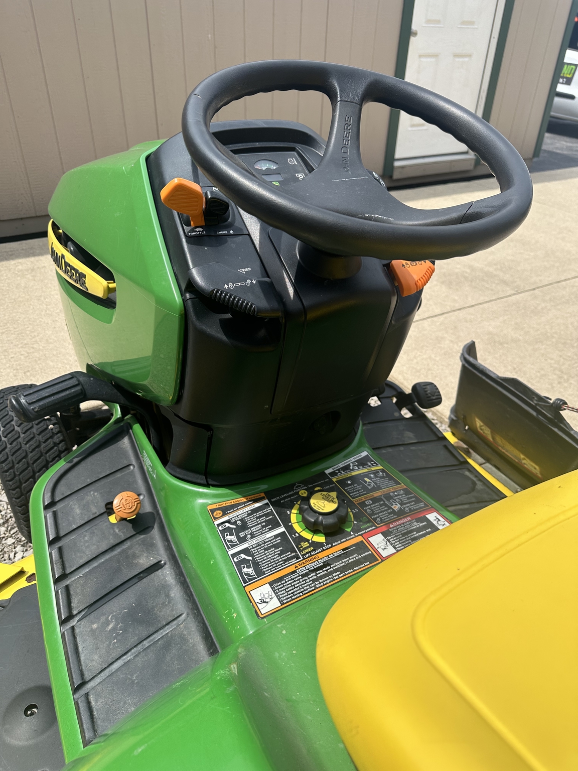 2008 John Deere X500 Image 7