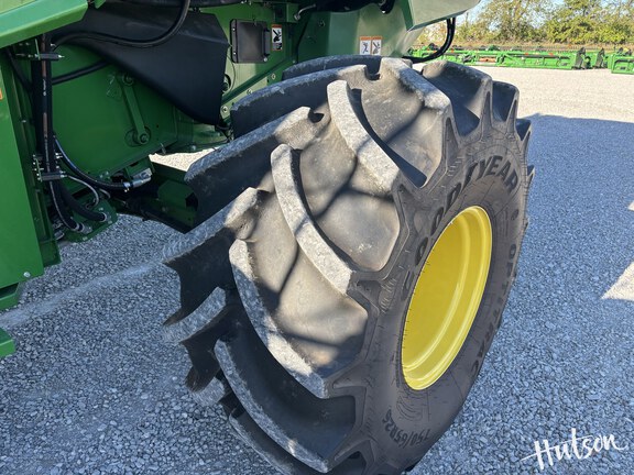 Photo of 2023 John Deere S780