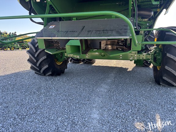 Photo of 2023 John Deere S780