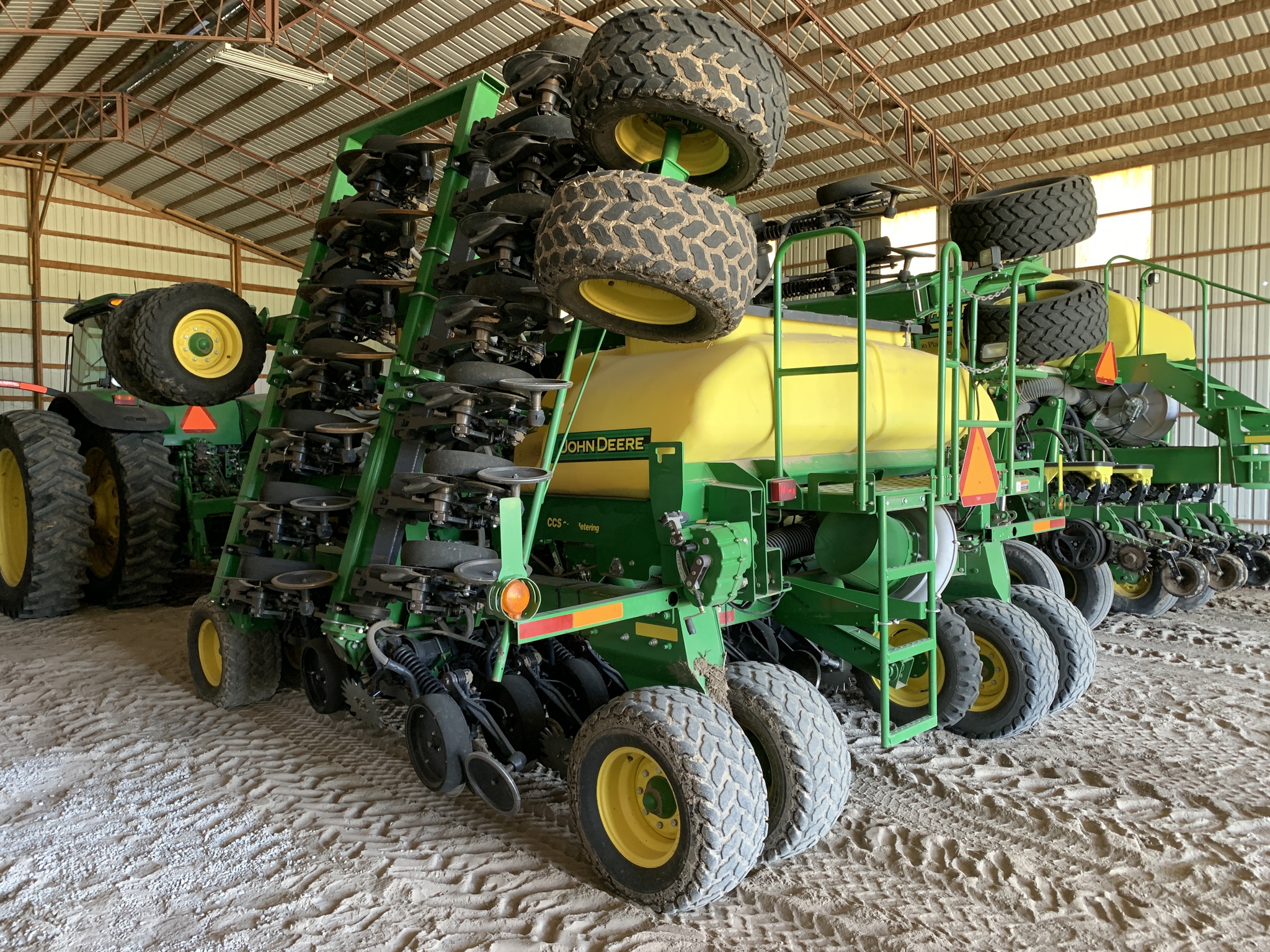 2012 John Deere 1990 Image 3