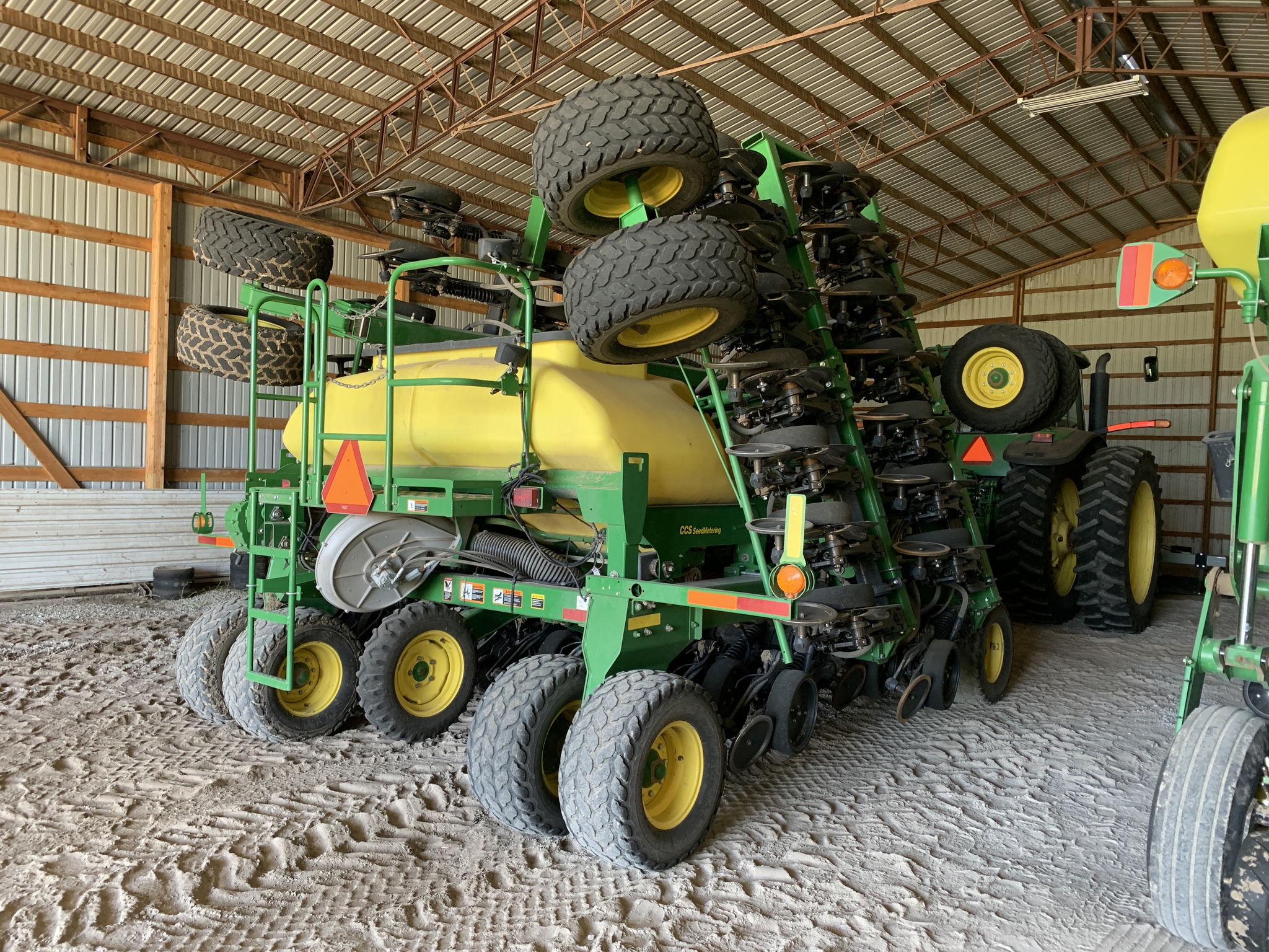 2012 John Deere 1990 Image 4