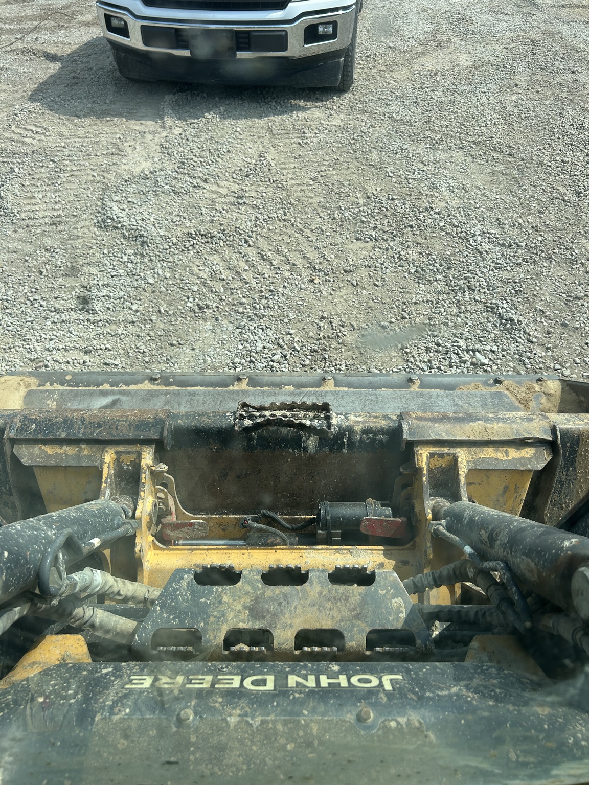 2020 John Deere 325G Image 15