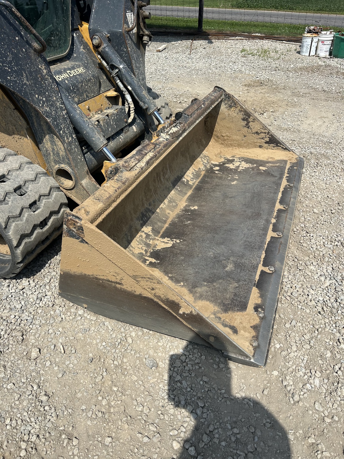 2020 John Deere 325G Image 19