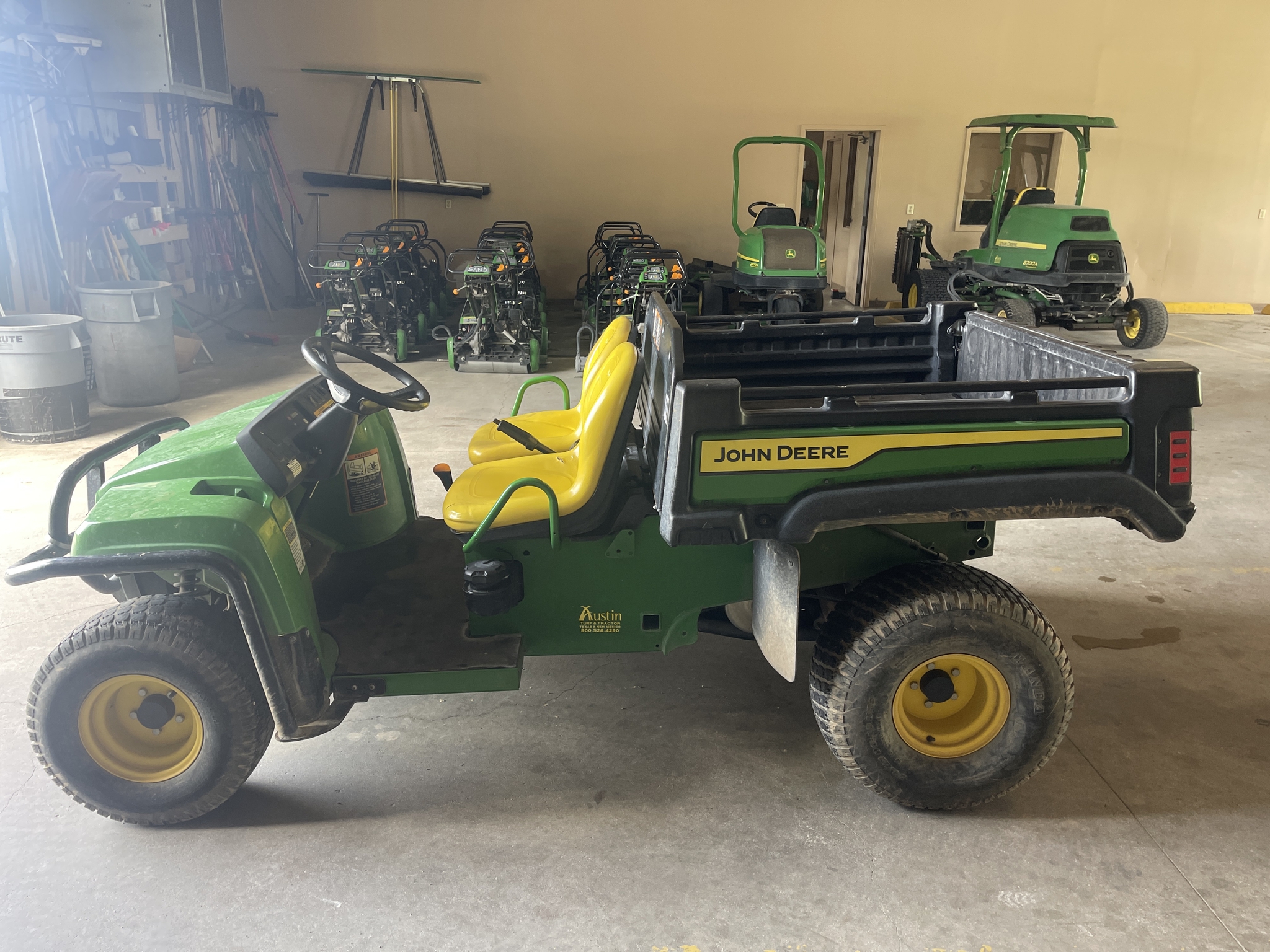 2021 John Deere Tx Turf Image 1