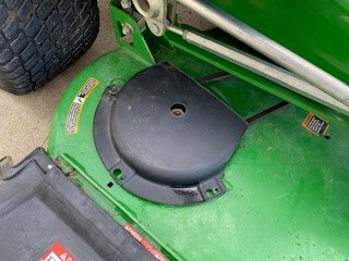 2016 John Deere Z915B Image 14