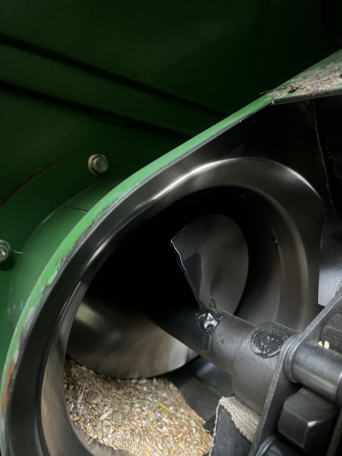 2013 John Deere S660 Image 15