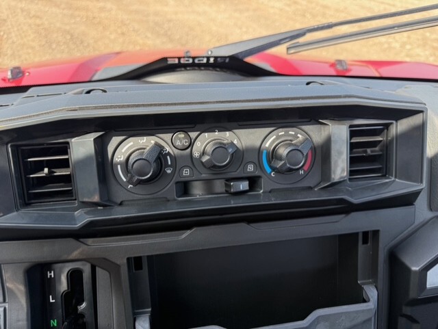 2025 Kawasaki Ridge Crew HVAC Image 16