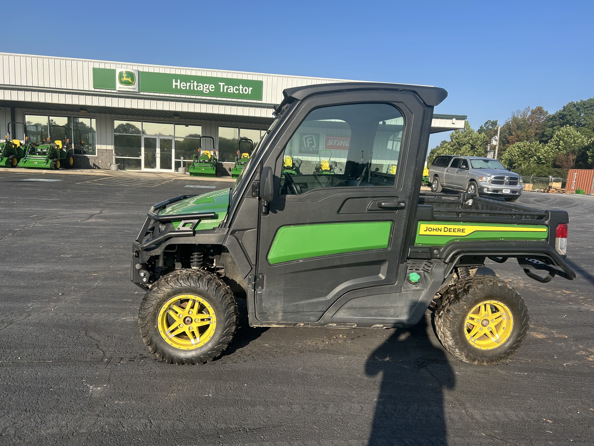  2023 John Deere XUV 865M at Heritage Tractor in Anderson, MO