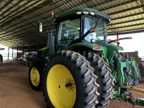 2014 John Deere 7200R