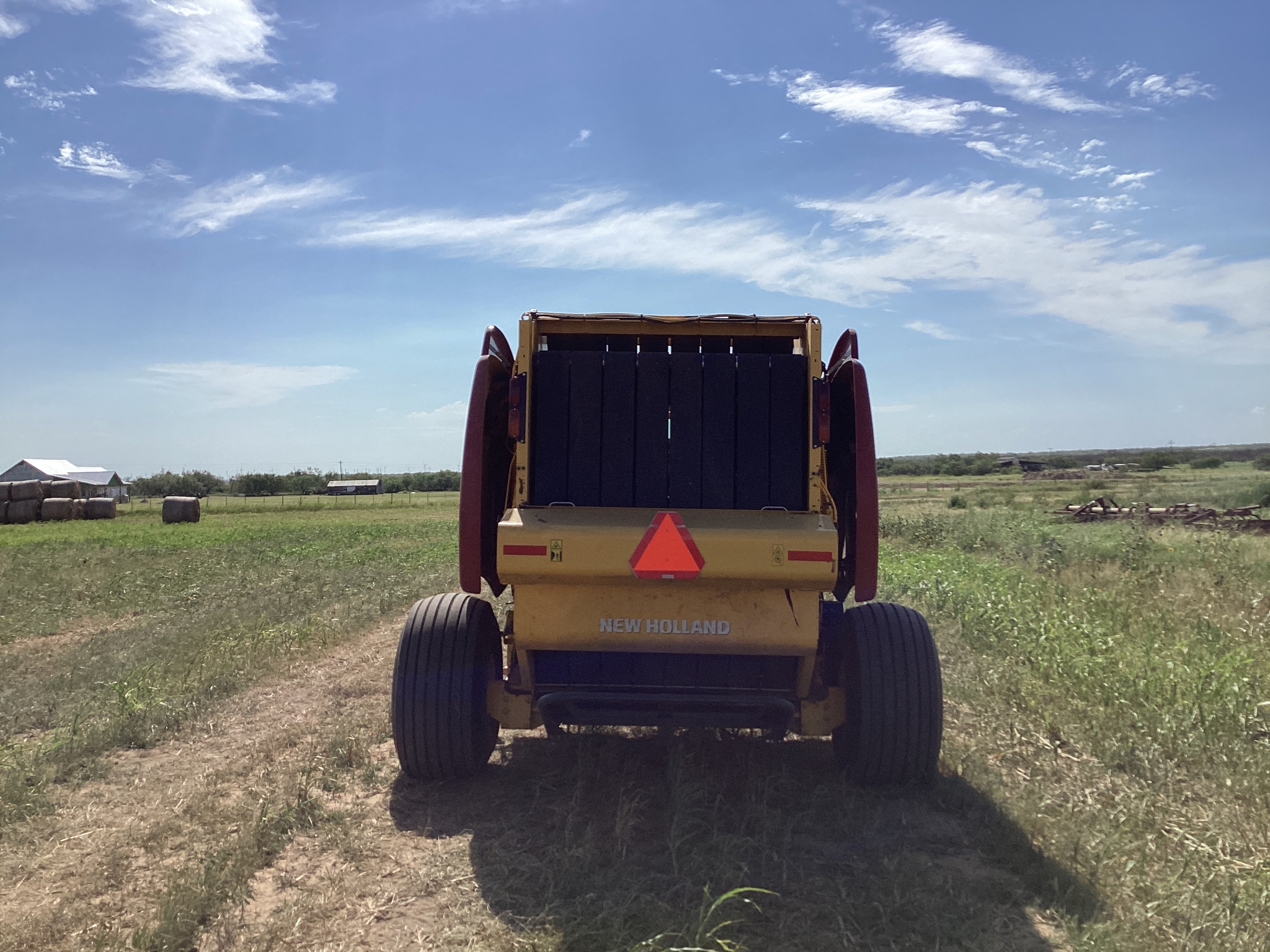 2022 New Holland Rollbelt 560 Image 5