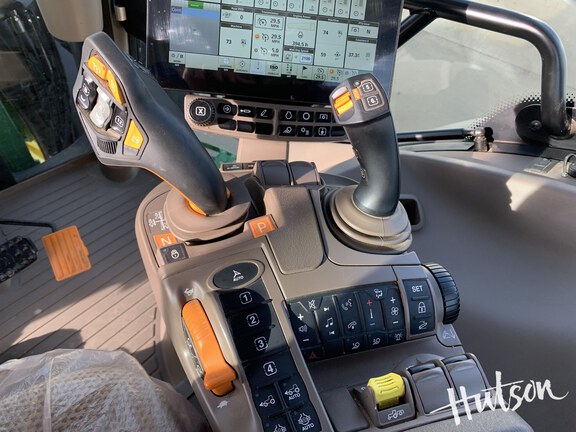 Photo of 2024 John Deere 6R 155