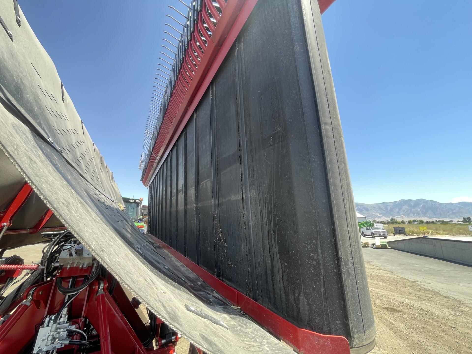 2024 H&S TF6132 Image 13