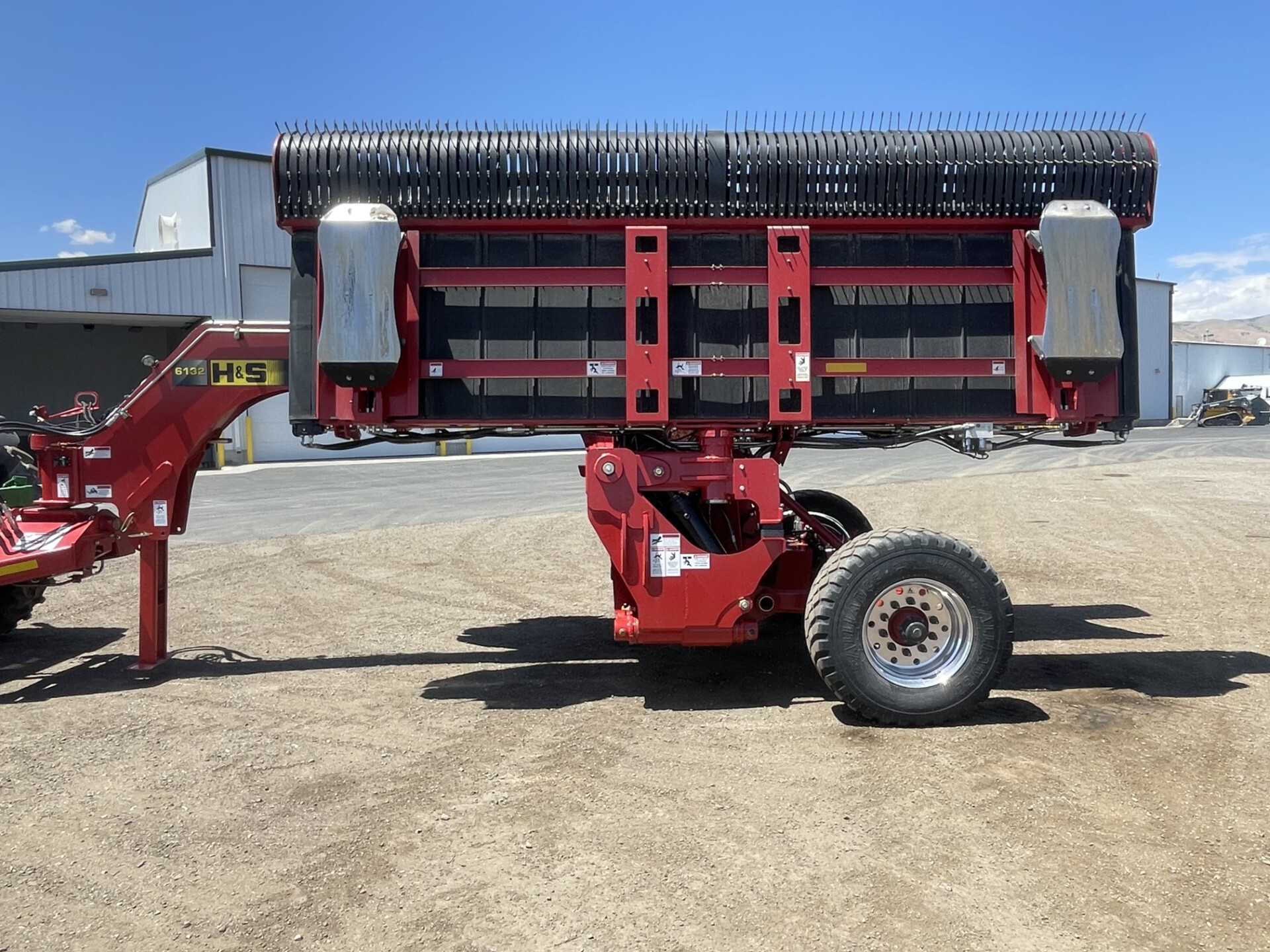 2024 H&S TF6132 Image 8