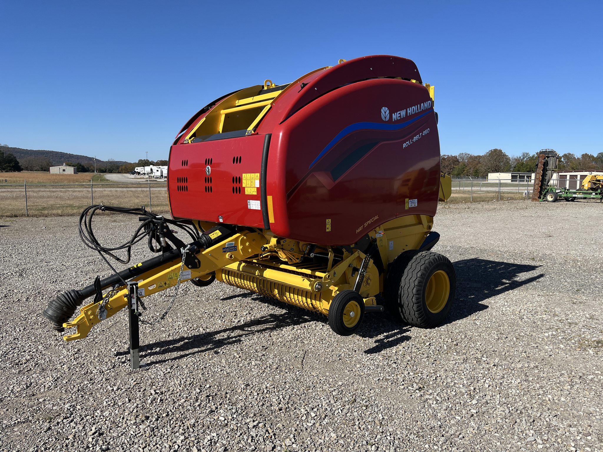 2023 New Holland Rollbelt 460 Image 1