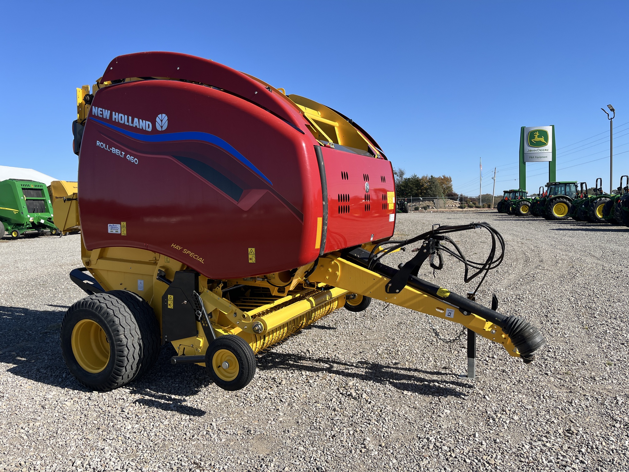 2023 New Holland Rollbelt 460 Image 4