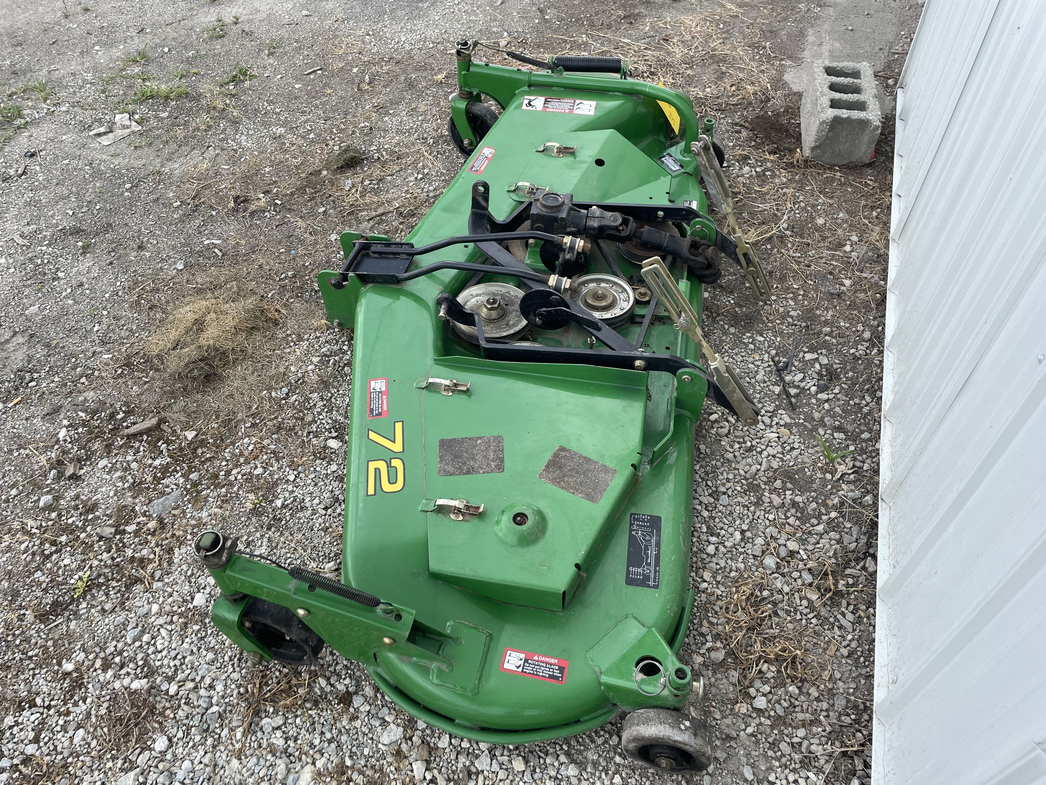 2010 John Deere 72