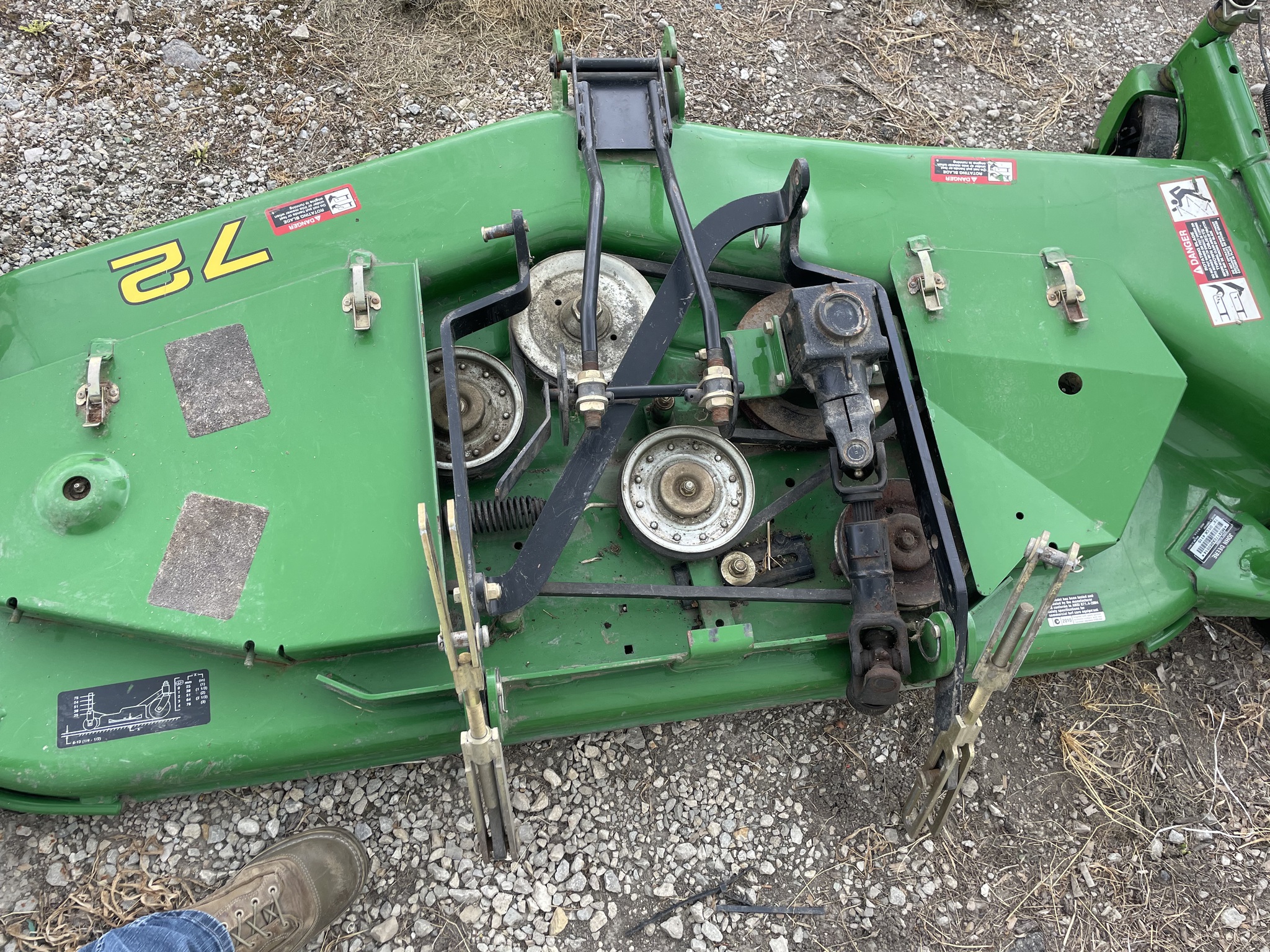 2010 John Deere 72
