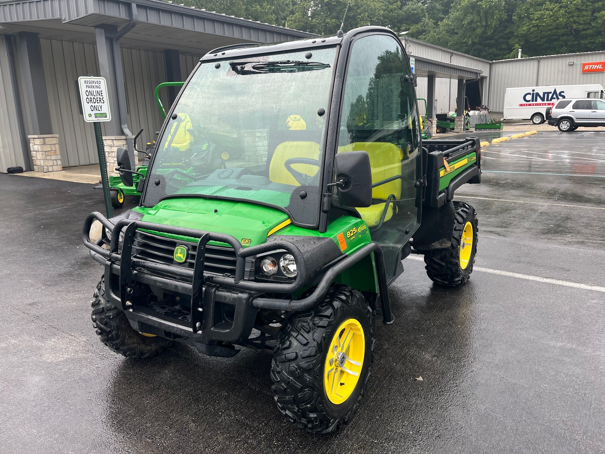 2012 John Deere XUV 825I GREEN Image 2