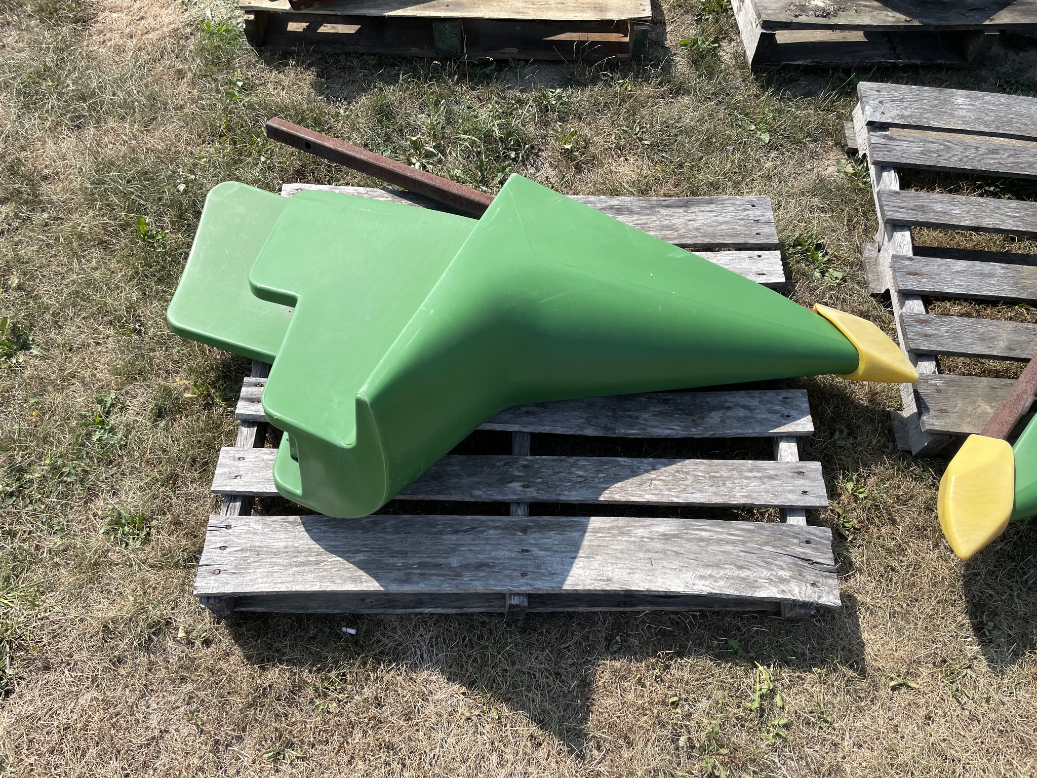 John Deere 625 Image 2