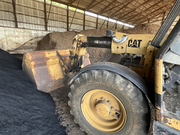 Photo of 1999 Caterpillar TH62
