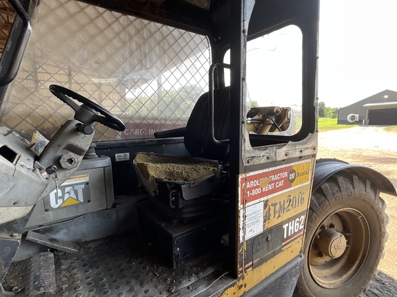 Photo of 1999 Caterpillar TH62