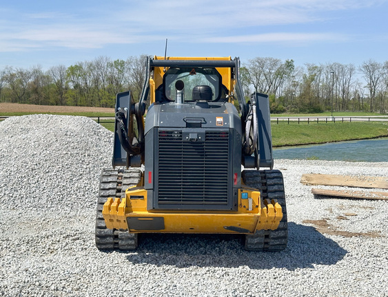 2022 John-Deere 333G