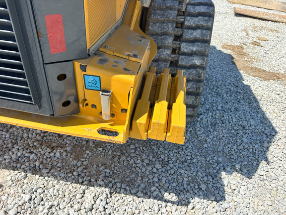 2022 John-Deere 333G
