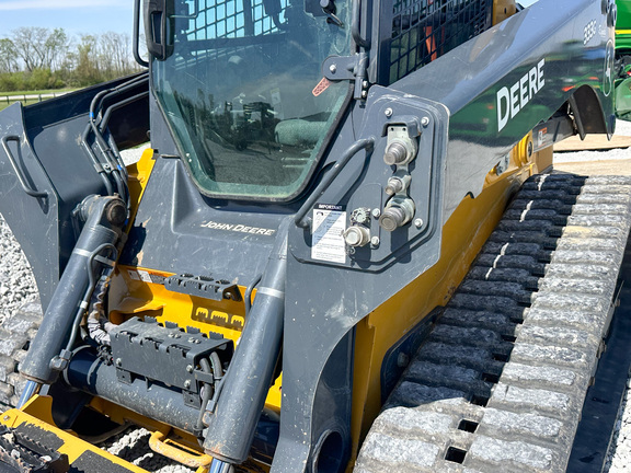2022 John-Deere 333G