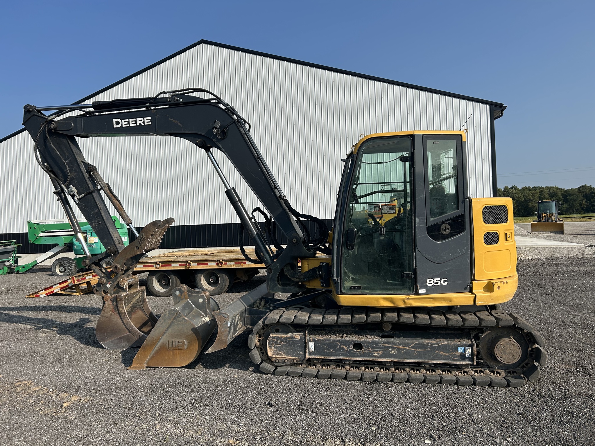 2021 John Deere 85G Image 2