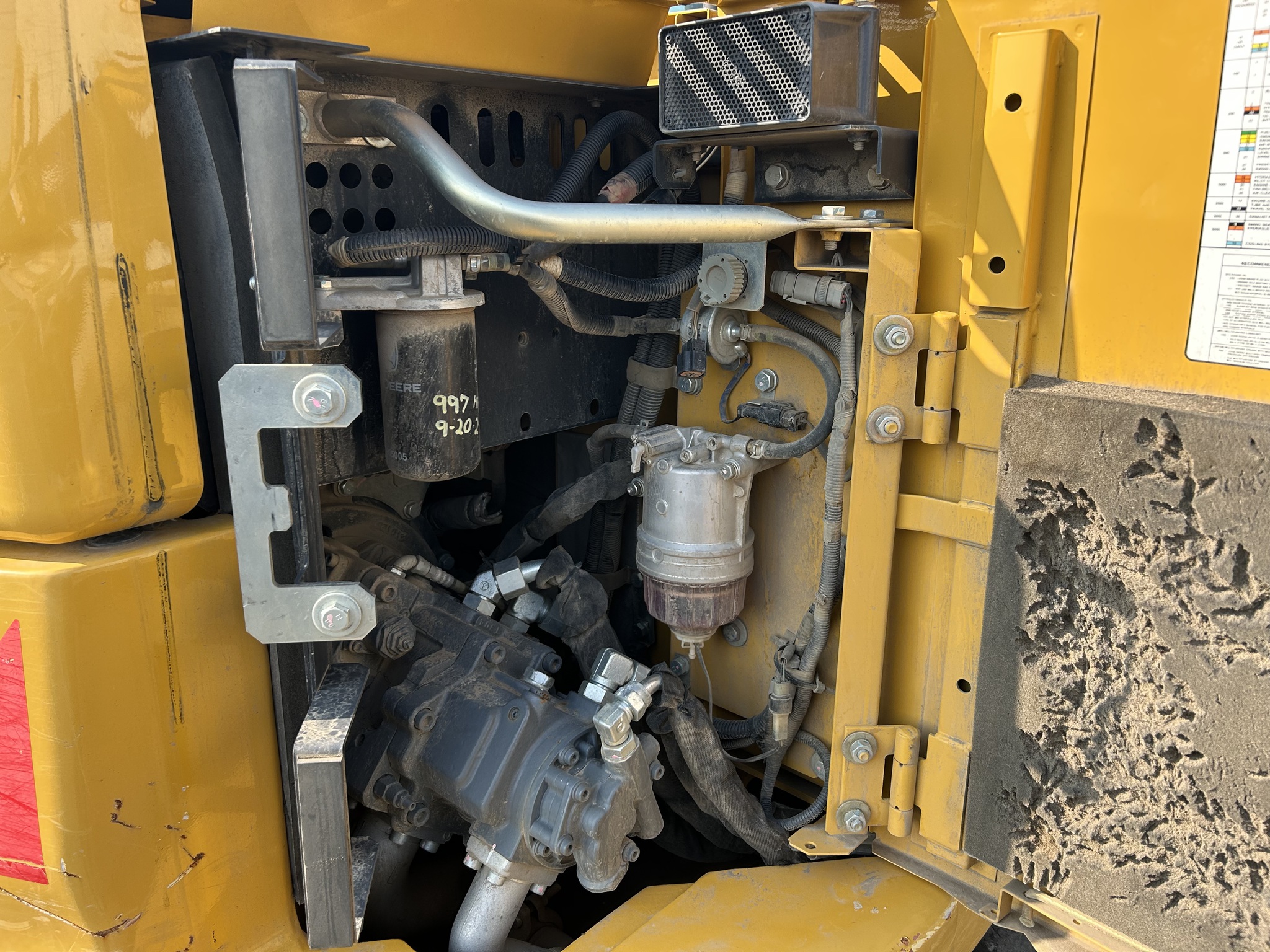 2021 John Deere 85G Image 13