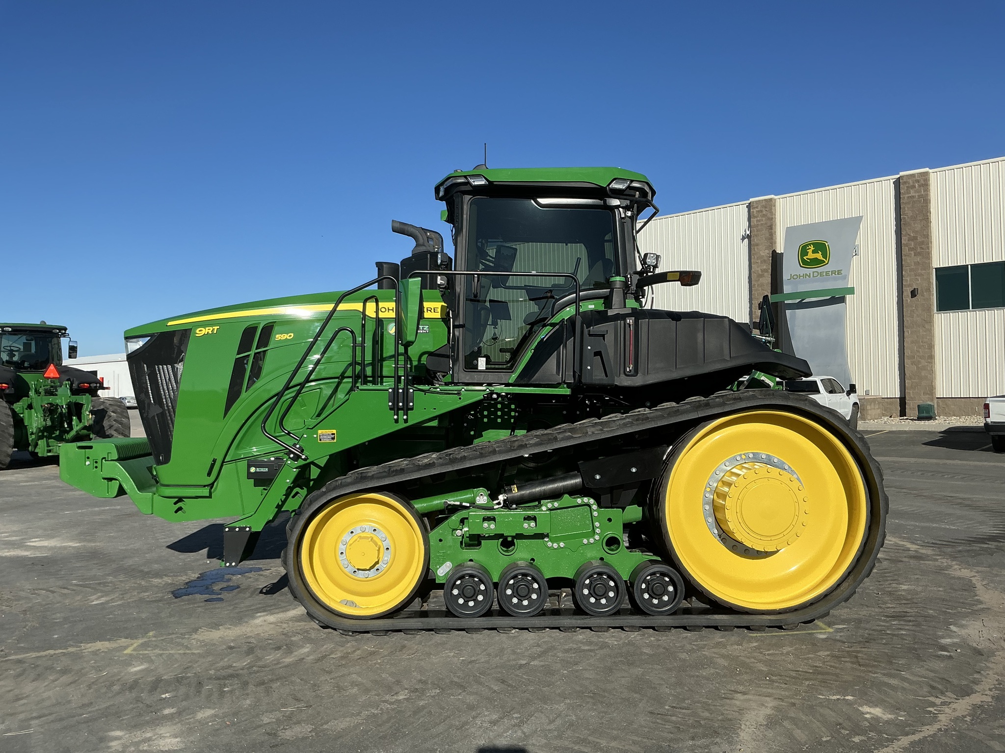 2024 John Deere 9RT 590 Image 2