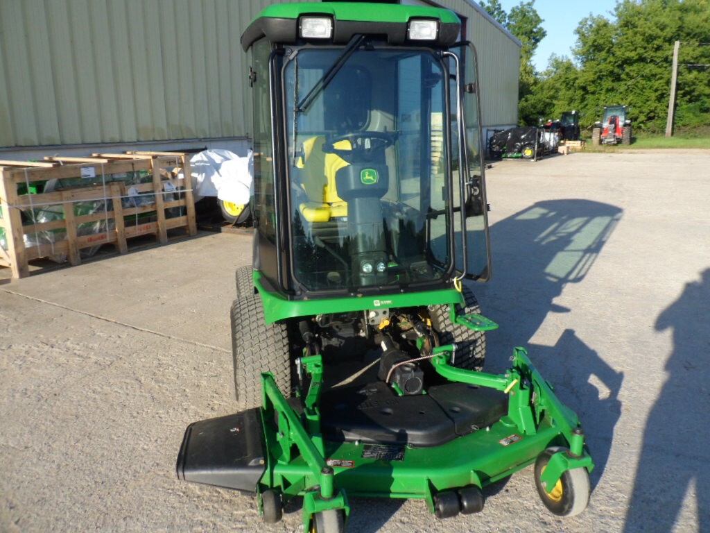 2014 John Deere 1545 Image 2