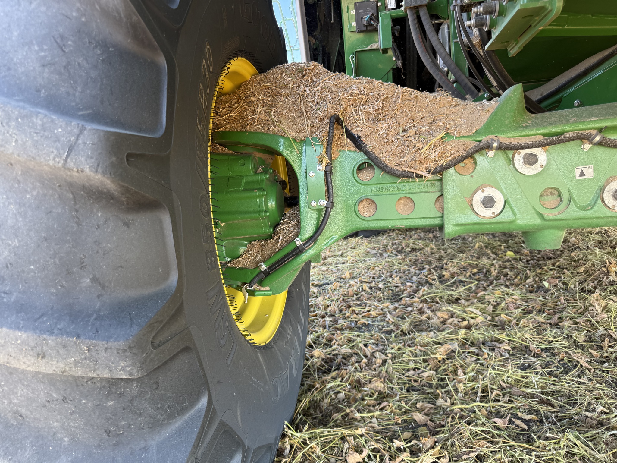  2022 John Deere X9 1100 at Heritage Tractor in Roanoke, IL