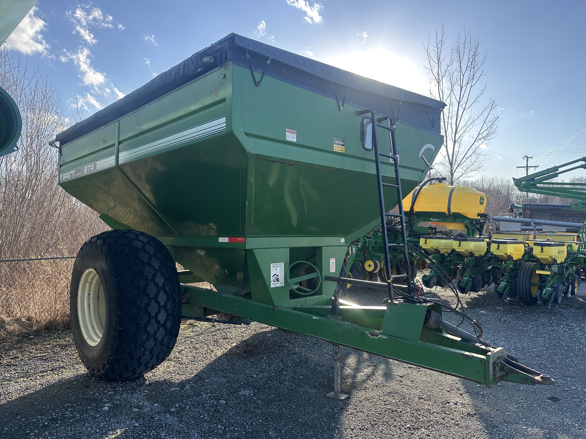 1997 Brent 674 Image 1