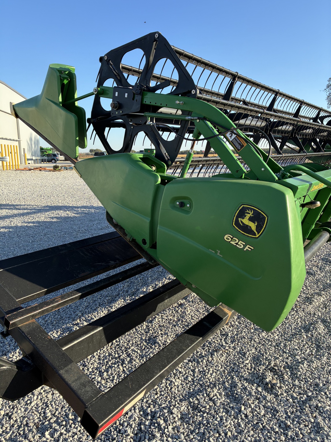 2009 John Deere 625F Image 1