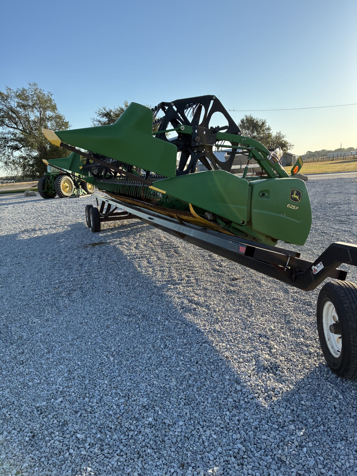 2009 John Deere 625F Image 2